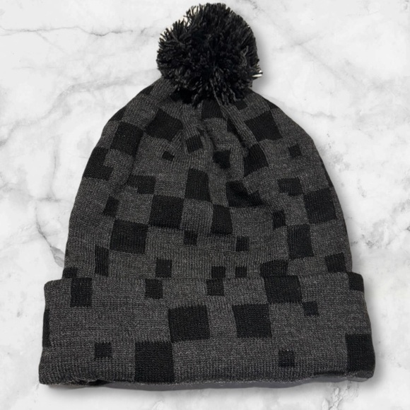 🆕Minecraft Black and Gray Gamer Hat - Picture 3 of 16